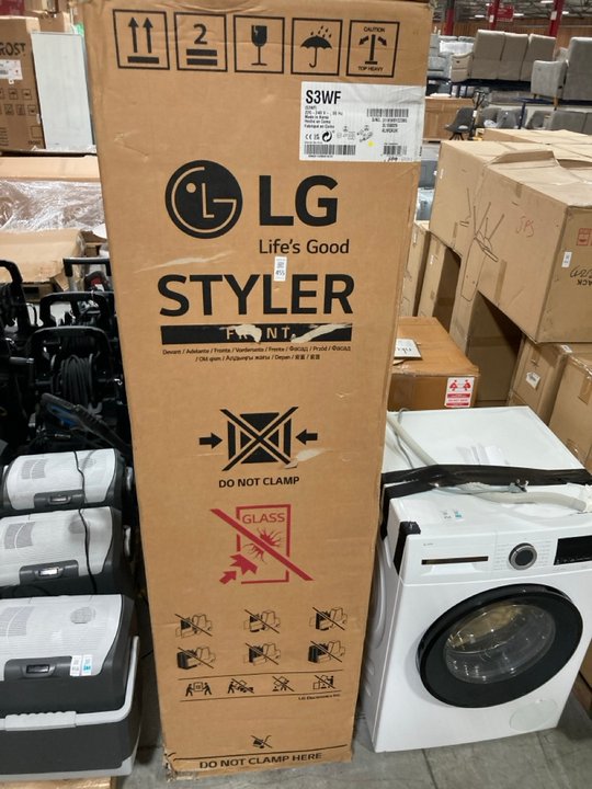 Lot 455  
            Marchington SR10 - Delivery or Collection 

                
LG STEAM CLOTHING CARE SYSTEM - ORIGINAL RRP £1099 - MODEL S3WF: LOCATION - A1
