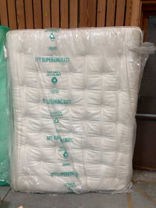 Lot 510  
            Marchington SR10 - Delivery or Collection 

                
JOHN LEWIS & PARTNERS BRITISH NATURAL COLLECTION LINEN 3250 KING SIZE MATTRESS - ...