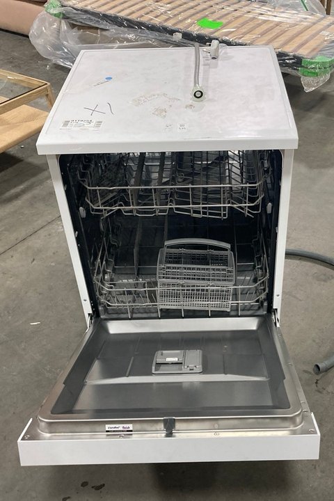 Lot 535  
            Marchington SR10 - Delivery or Collection 

                
COMFEE FREESTANDING DISHWASHER: MODEL CDWPF1201PW - ORIGINAL RRP £269: LOCATION -...