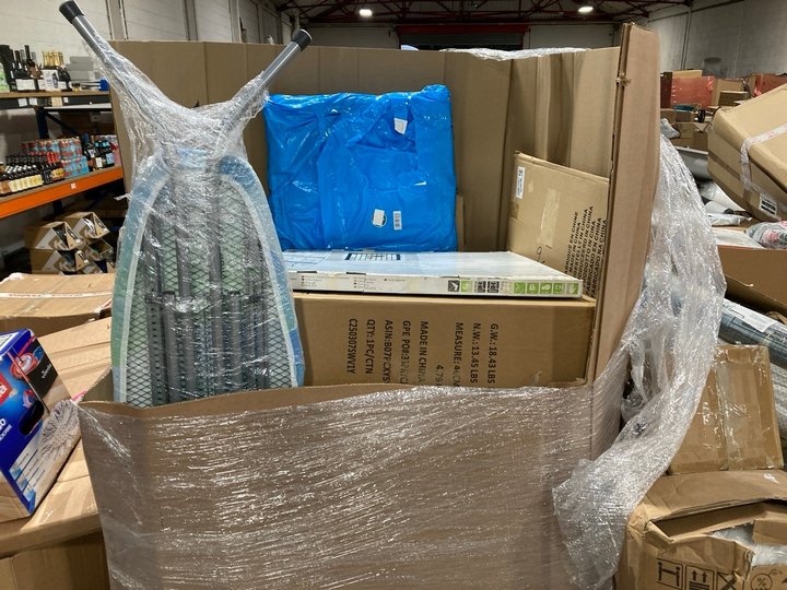 Lot 591  
            Marchington SR10 - Delivery or Collection 

                
PALLET OF ASSORTED ITEMS TO INCLUDE VILEDA IRONING BOARD: LOCATION - SR16_B3 (KER...