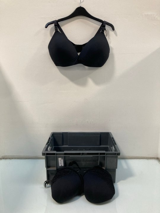 Lot 1075  
            Marchington SR13 - Parcel Delivery Only 

                
QTY OF ASSORTED WOMENS UNDERWEAR IN VARIOUS SIZES TO INCLUDE JOHN LEWIS & PARTNER...