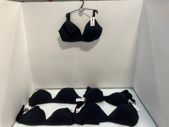 Lot 1107  
            Marchington SR13 - Parcel Delivery Only 

                
QTY OF JOHN LEWIS & PARTNERS NURSING CROP CUP BRAS IN BLACK IN VARIOUS SIZES TO I...