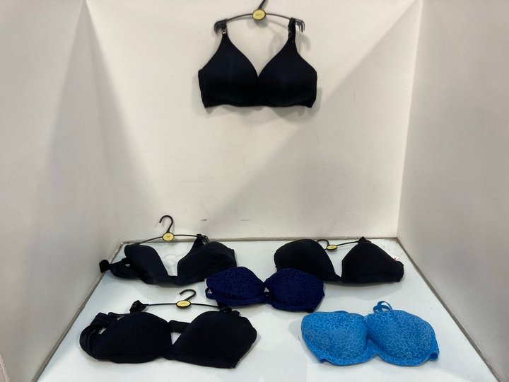 Lot 1108  
            Marchington SR13 - Parcel Delivery Only 

                
QTY OF ASSORTED WOMENS UNDERWEAR IN VARIOUS SIZES TO INCLUDE JOHN LEWIS & PARTNER...