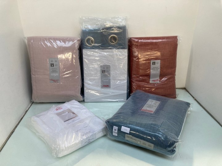 Lot 1134  
            Marchington SR13 - Parcel Delivery Only 

                
QTY OF ASSORTED JOHN LEWIS & PARTNERS HOME FURNISHINGS TO INCLUDE JOHN LEWIS & PA...