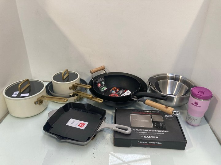 Lot 1148  
            Marchington SR13 - Parcel Delivery Only 

                
QTY OF ASSORTED KITCHEN ITEMS TO INCLUDE HESTON BLUMENTHAL PRECISION DUAL PLATFOR...