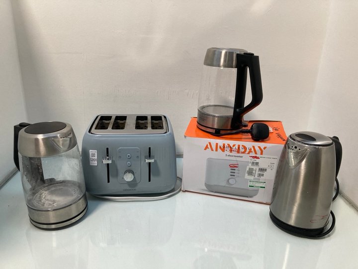 Lot 1201  
            Marchington SR13 - Parcel Delivery Only 

                
5 X ASSORTED KITCHEN APPLIANCES TO INCLUDE JOHN LEWIS & PARTNERS ANYDAY 2 SLICE T...