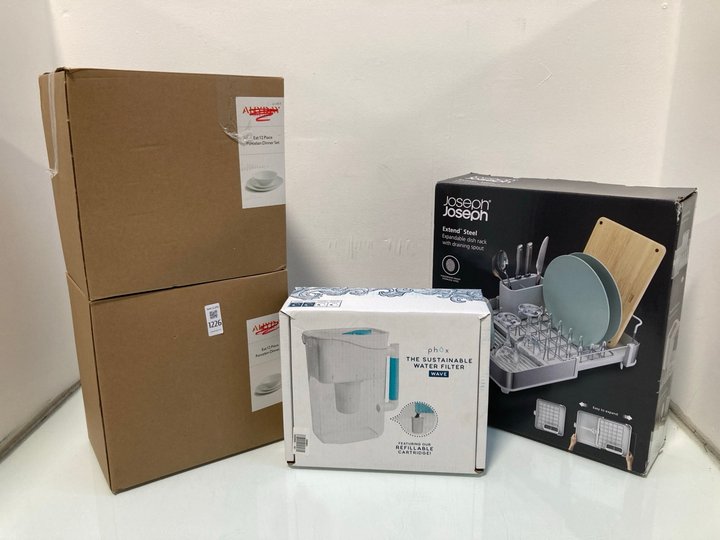 Lot 1226  
            Marchington SR13 - Parcel Delivery Only 

                
4 X ASSORTED KITCHEN ITEMS TO INCLUDE JOHN LEWIS & PARTNERS ANYDAY 12 PIECE PORCE...