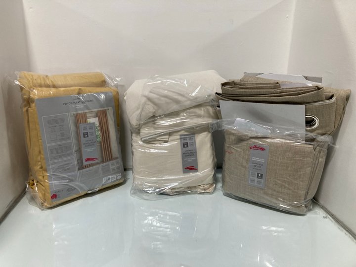 Lot 1236  
            Marchington SR13 - Parcel Delivery Only 

                
3 X ASSORTED PAIRS OF JOHN LEWIS & PARTNERS CURTAINS TO INCLUDE PENCIL PLEAT CURT...