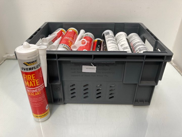 Lot 1289  
            Marchington SR13 - Parcel Delivery Only 

                
QTY OF EVER BUILD 295ML EVERFLEX FIRE MATE INTUMESCENT SEALANT IN WHITE (18+ ID R...