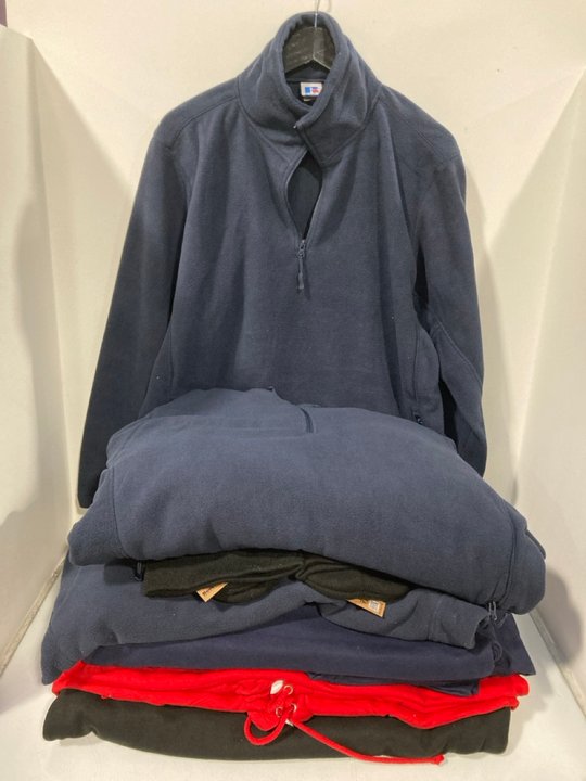 Lot 1328  
            Marchington SR13 - Parcel Delivery Only 

                
QTY OF ASSORTED CLOTHING IN VARIOUS SIZES TO INCLUDE AWDIS L/S HOODIE IN RED - SI...