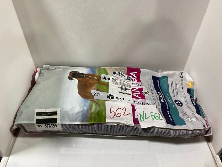 Lot 1354  
            Marchington SR13 - Parcel Delivery Only 

                
EUKANUBA 12KG BREED SPECIFIC ADULT BOXER DRY DOG FOOD IN CHICKEN FLAVOUR - BBE: 0...