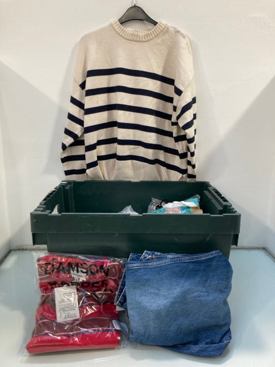 Lot 1406  
            Marchington SR13 - Parcel Delivery Only 

                
QTY OF ASSORTED WOMENS CLOTHING IN VARIOUS SIZES TO INCLUDE DAMSON MADDER MANON L...