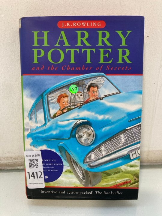 Lot 1412  
            Marchington SR13 - Parcel Delivery Only 

                
J.K.ROWLING "HARRY POTTER AND THE CHAMBER OF SECRETS" FIRST EDITION, SECOND PRINT...