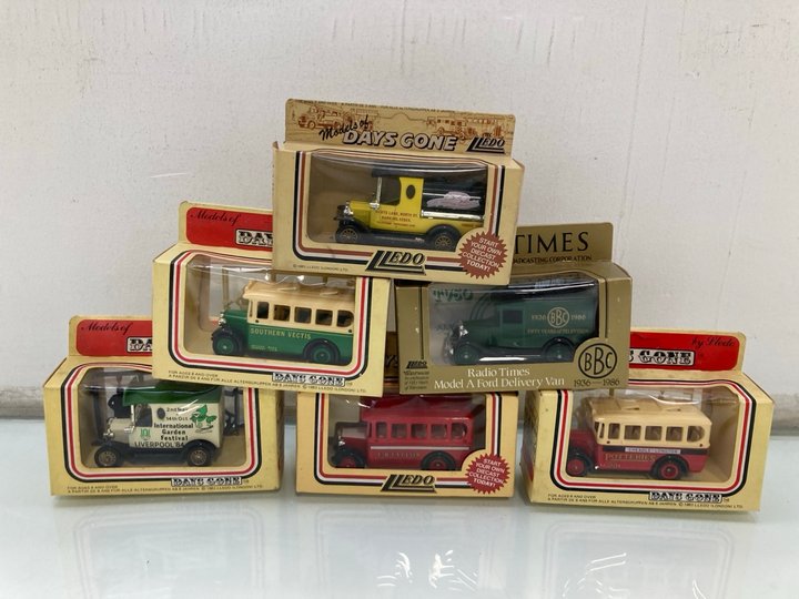 Lot 1451  
            Marchington SR13 - Parcel Delivery Only 

                
SIX ASSORTED VINTAGE DIE CAST MODEL VEHICLES, ALL WITH BOX: LOCATION - F10