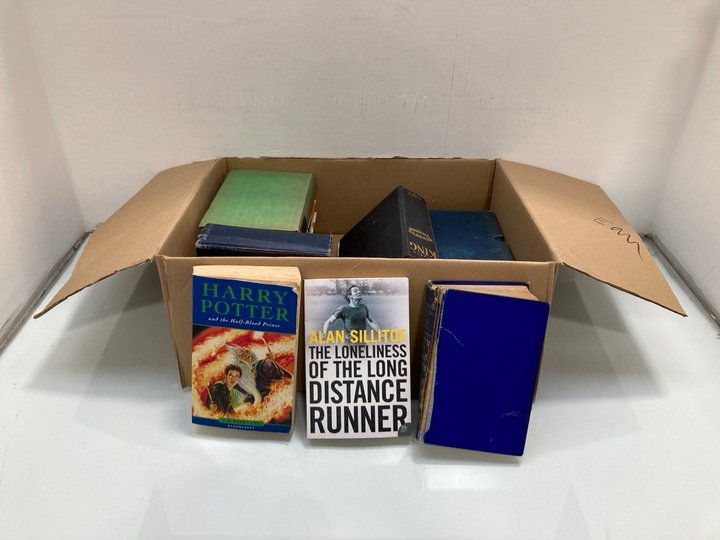 Lot 1480  
            Marchington SR13 - Parcel Delivery Only 

                
A BOX OF ASSORTED BOOKS: LOCATION - F10