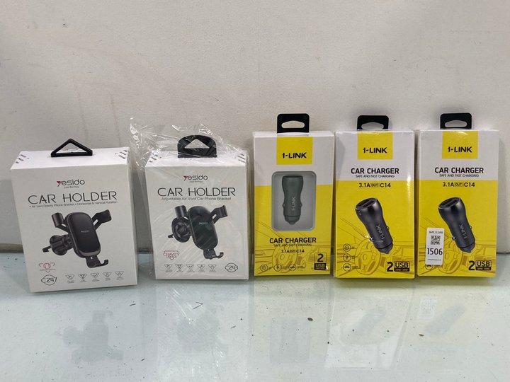 Lot 1506  
            Marchington SR13 - Parcel Delivery Only 

                
2 X YESDIO GRAVITY LINKAGE ADJUSTABLE AIR VENT CAR PHONE BRACKET TO INCLUDE 3 X 1...