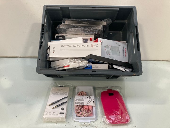 Lot 1509  
            Marchington SR13 - Parcel Delivery Only 

                
QTY OF ASSORTED TECH ITEMS TO INCLUDE YESIDO UNIVERSAL CAPACITIVE PEN: LOCATION - F9