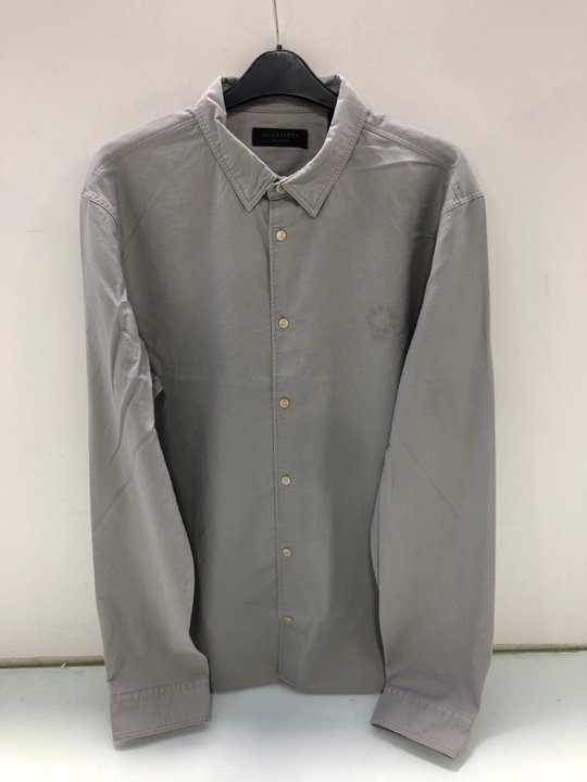 Lot 1580  
            Marchington SR13 - Parcel Delivery Only 

                
ALL SAINTS MENS HAVEN LONG SLEEVE SHIRT IN GREY-UK SIZE XXL-ORIGINAL RRP £99.00: ...