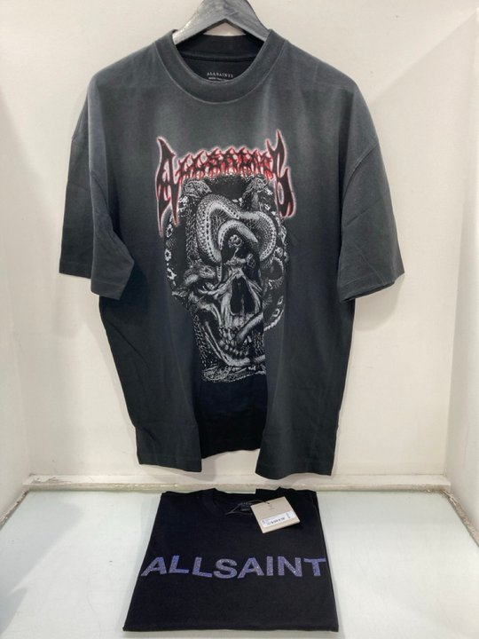 Lot 1596  
            Marchington SR13 - Parcel Delivery Only 

                
ALL SAINTS SHADOW BF TEE IN BLACK-UK SIZE XS TO INCLUDE ALL SAINTS CONSTRICT SS C...