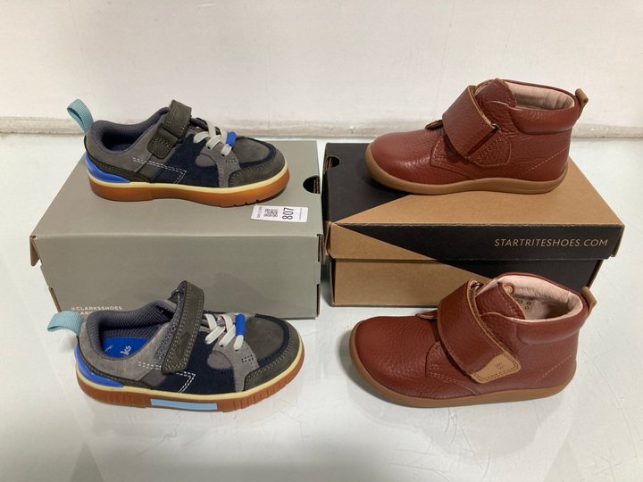 Lot 807  
            Marchington SR13 - Parcel Delivery Only 

                
CLARKS CHILDRENS OSLO EDGE TRAINERS IN GREY COMBI - SIZE UK 7 TO INCLUDE START RI...