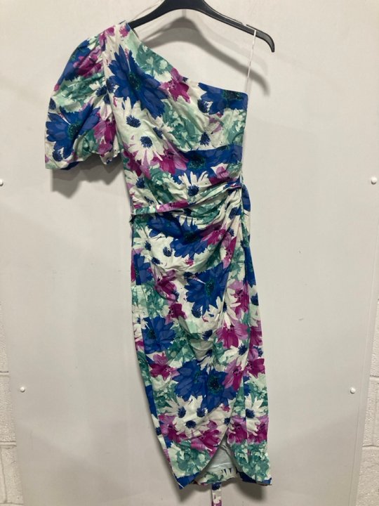 Lot 876  
            Marchington SR13 - Parcel Delivery Only 

                
ELLIATT COVE DRESS IN BLUE MULTI-UK SIZE SX-ORIGINAL RRP £310.00: LOCATION - H5
