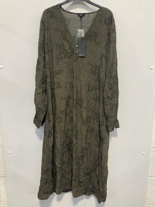 Lot 918  
            Marchington SR13 - Parcel Delivery Only 

                
RAILS LADIES FABIAN WOVEN DRESS IN MULTI-UK SIZE L-ORIGINAL RRP £258.00: LOCATION...