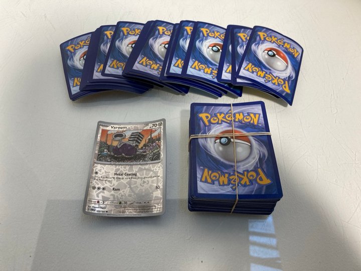 Lot 936  
            Marchington SR13 - Parcel Delivery Only 

                
QTY OF POKEMON TRADING CARDS: LOCATION - H3