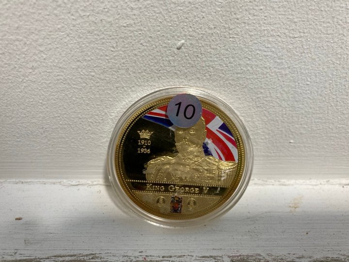 Lot 938  
            Marchington SR13 - Parcel Delivery Only 

                
A 24 CARAT GOLD PLATED COMMEMORATIVE COIN, "KINGS AND QUEENS OF BRITAIN SINCE 170...