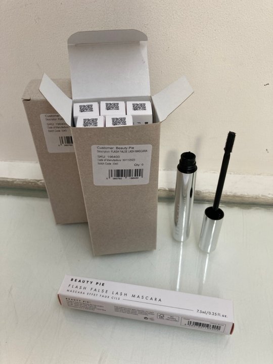 Lot 986  
            Marchington SR13 - Parcel Delivery Only 

                
12 X BEAUTY PIE FLASH FALSE LASH MASCARAS IN COSMIC BLACK-ORIGINAL COMBINED RRP £...