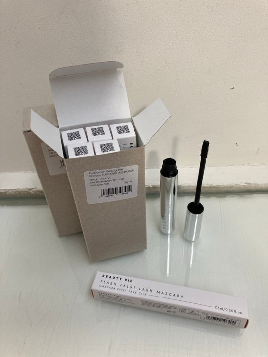 Lot 996  
            Marchington SR13 - Parcel Delivery Only 

                
12 X BEAUTY PIE FLASH FALSE LASH MASCARAS IN COSMIC BLACK-ORIGINAL COMBINED RRP £...