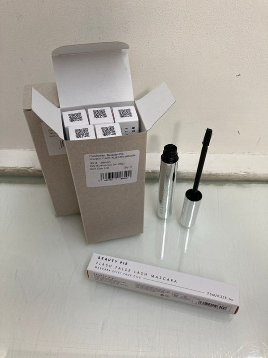 Lot 997  
            Marchington SR13 - Parcel Delivery Only 

                
12 X BEAUTY PIE FLASH FALSE LASH MASCARAS IN COSMIC BLACK-ORIGINAL COMBINED RRP £...