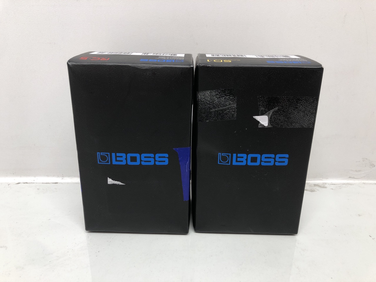 Lot 586  
            Edinburgh SR24 - Delivery Only 

                
BOSS RC-5 LOOP STATION | ADVANCED LOOPING FEATURES IN A COMPACT PEDAL | 32-BIT AD...