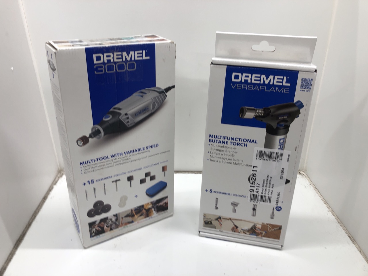 Lot 590  
            Edinburgh SR24 - Delivery Only 

                
DREMEL VERSAFLAME 2200 STATIONARY BUTANE GAS BURNER, CORDLESS MINI BLOW TORCH AND...