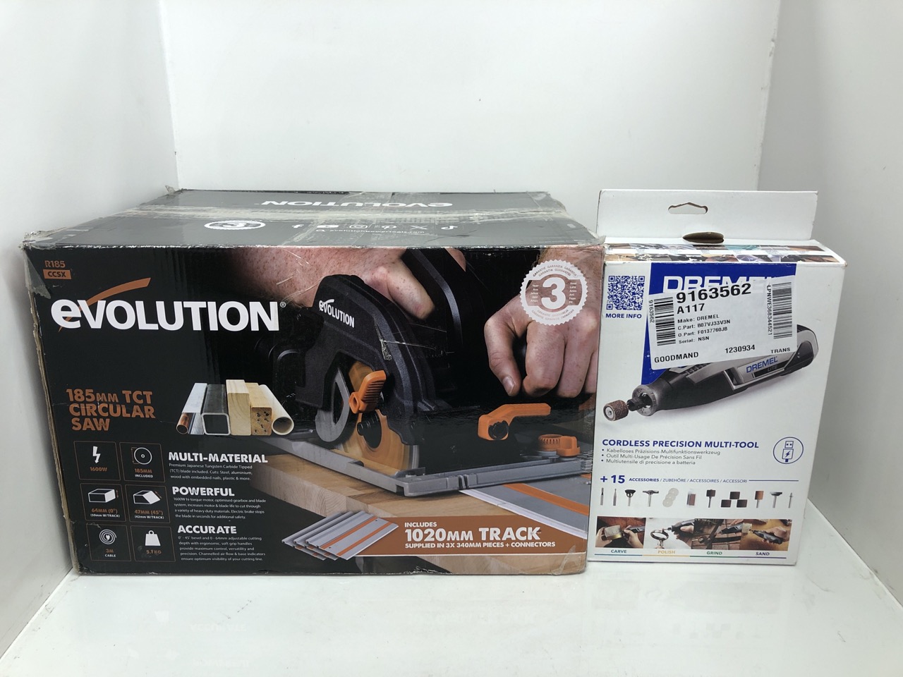 Lot 770  
            Edinburgh SR24 - Delivery Only 

                
DREMEL LITE 7760 CORDLESS ROTARY TOOL 3.6 VOLT,VARIABLE SPEED 8,000-25,000 RPM FO...