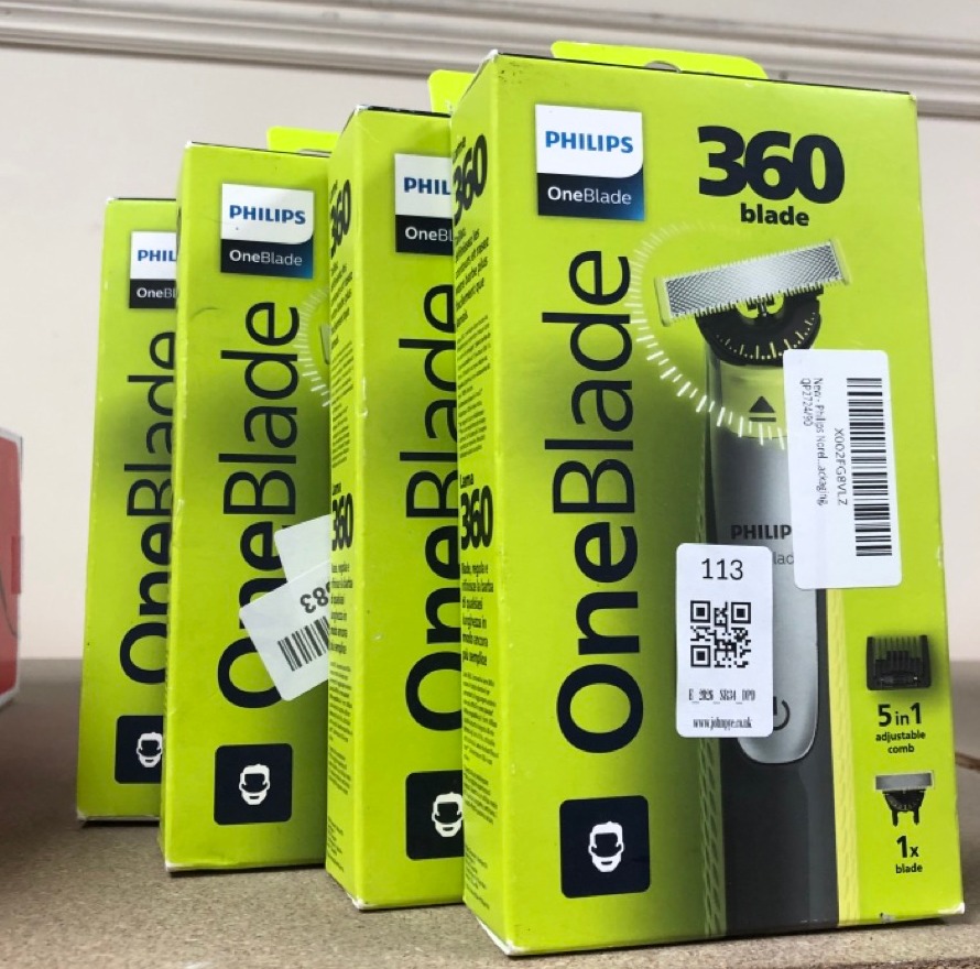 Lot 113  
            Edinburgh SR34 - Delivery Only 

                
4 X PHILIPS ONEBLADE 360 BLADE WITH 5 IN 1 ADJUSTABLE COMB.: LOCATION - A