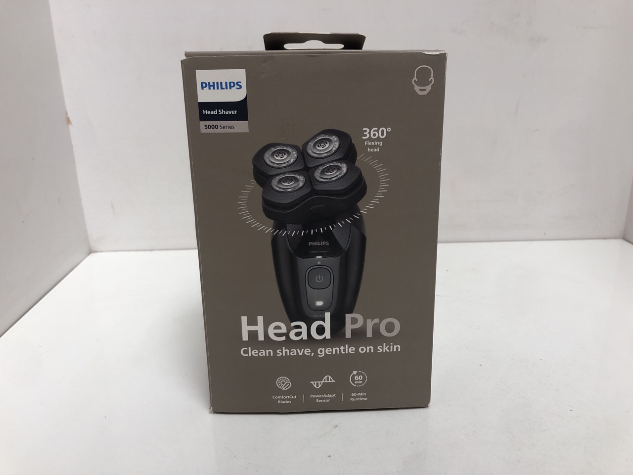 Lot 12  
            Edinburgh SR34 - Delivery Only 

                
PHILIPS HEAD SHAVER PRO 5000 SERIES - SKULL SHAVER FOR MEN AND WOMEN, 360° FLEXIN...