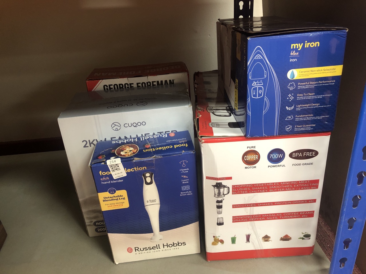 Lot 214  
            Edinburgh SR34 - Delivery Only 

                
QUANTITY OF KITCHEN & APPLIANCES ITEMS TO INCLUDE RUSSELL HOBBS FOOD COLLECTION E...