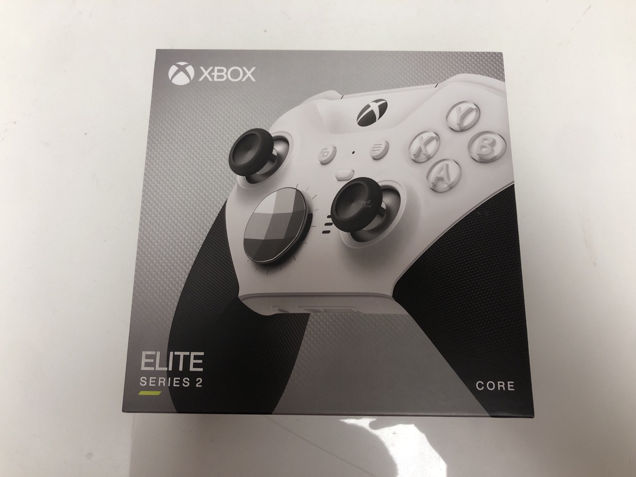 Lot 25  
            Edinburgh SR34 - Delivery Only 

                
XBOX ELITE BLUETOOTH WIRELESS CONTROLLER SERIES 2 - CORE EDITION (WHITE) FOR PC, ...