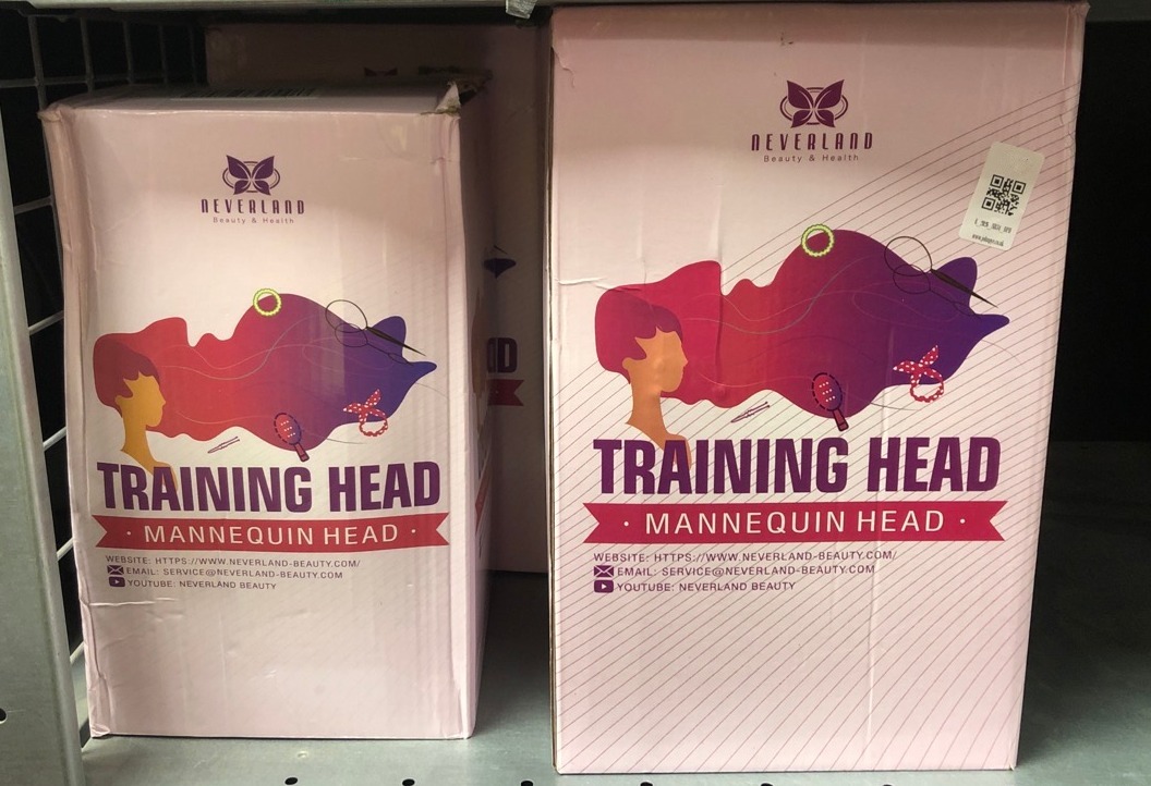 Lot 323  
            Edinburgh SR34 - Delivery Only 

                
4 X TRAINING MANNEQUIN HEAD : LOCATION - C