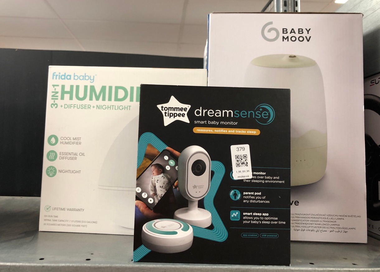 Lot 379  
            Edinburgh SR34 - Delivery Only 

                
QUANTITY OF BABY & TODDLER ITEMS TO INCLUDE TOMMEE TIPPEE DREAMSENSE SMART BABY M...