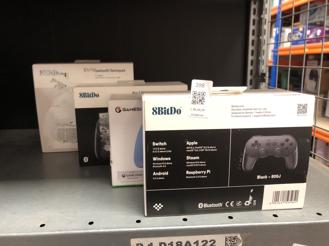 Lot 398  
            Edinburgh SR34 - Delivery Only 

                
QUANTITY OF TECH & GAMING ITEMS TO INCLUDE 8BITDO PRO 2 BLUETOOTH CONTROLLER FOR ...