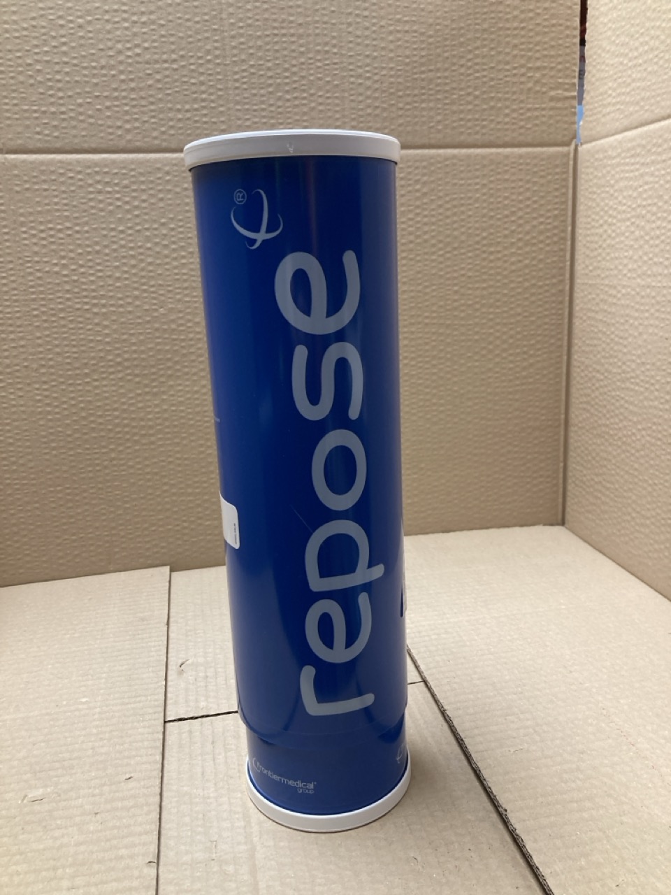 Lot 406  
            Edinburgh SR34 - Delivery Only 

                
FRONT MEDICAL GROUP REPOSE CUSHION: LOCATION - E