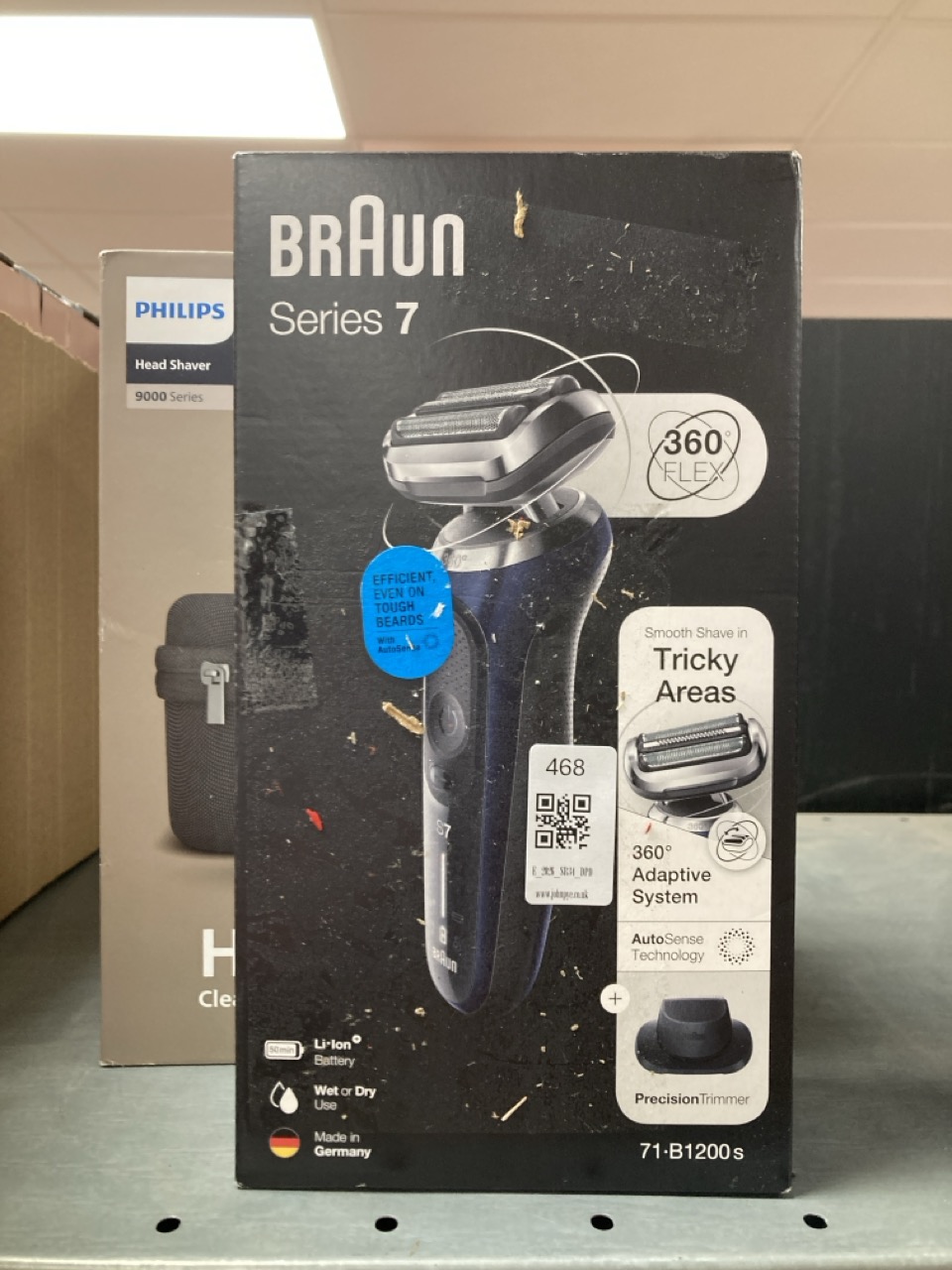 Lot 468  
            Edinburgh SR34 - Delivery Only 

                
BRAUN SERIES 7 71-B1200S ELECTRIC SHAVER FOR MEN WITH EASYCLICK PRECISION TRIMMER...