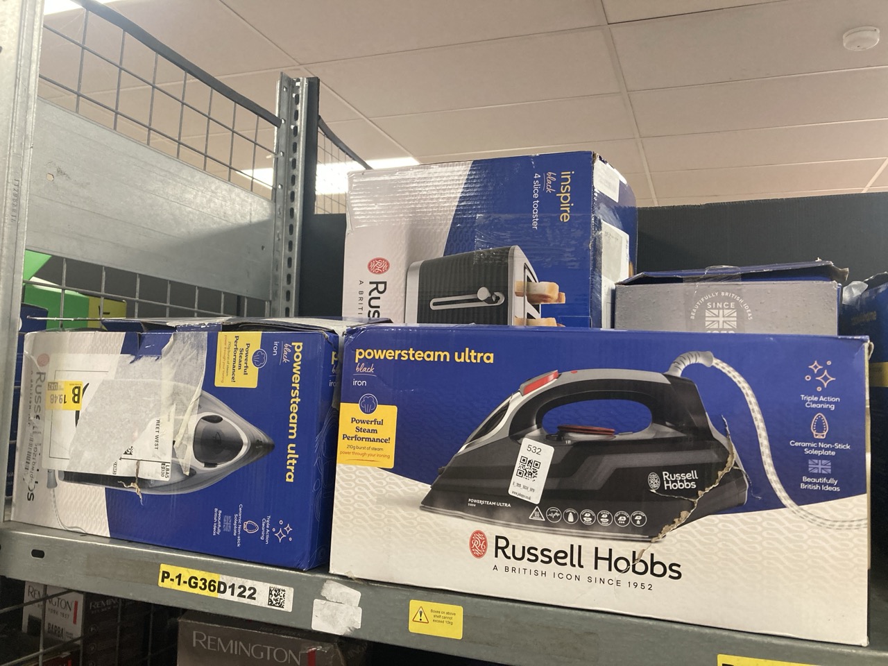 Lot 532  
            Edinburgh SR34 - Delivery Only 

                
QUANTITY OF KITCHEN & APPLIANCES ITEMS TO INCLUDE RUSSELL HOBBS STEAM IRON [3100W...