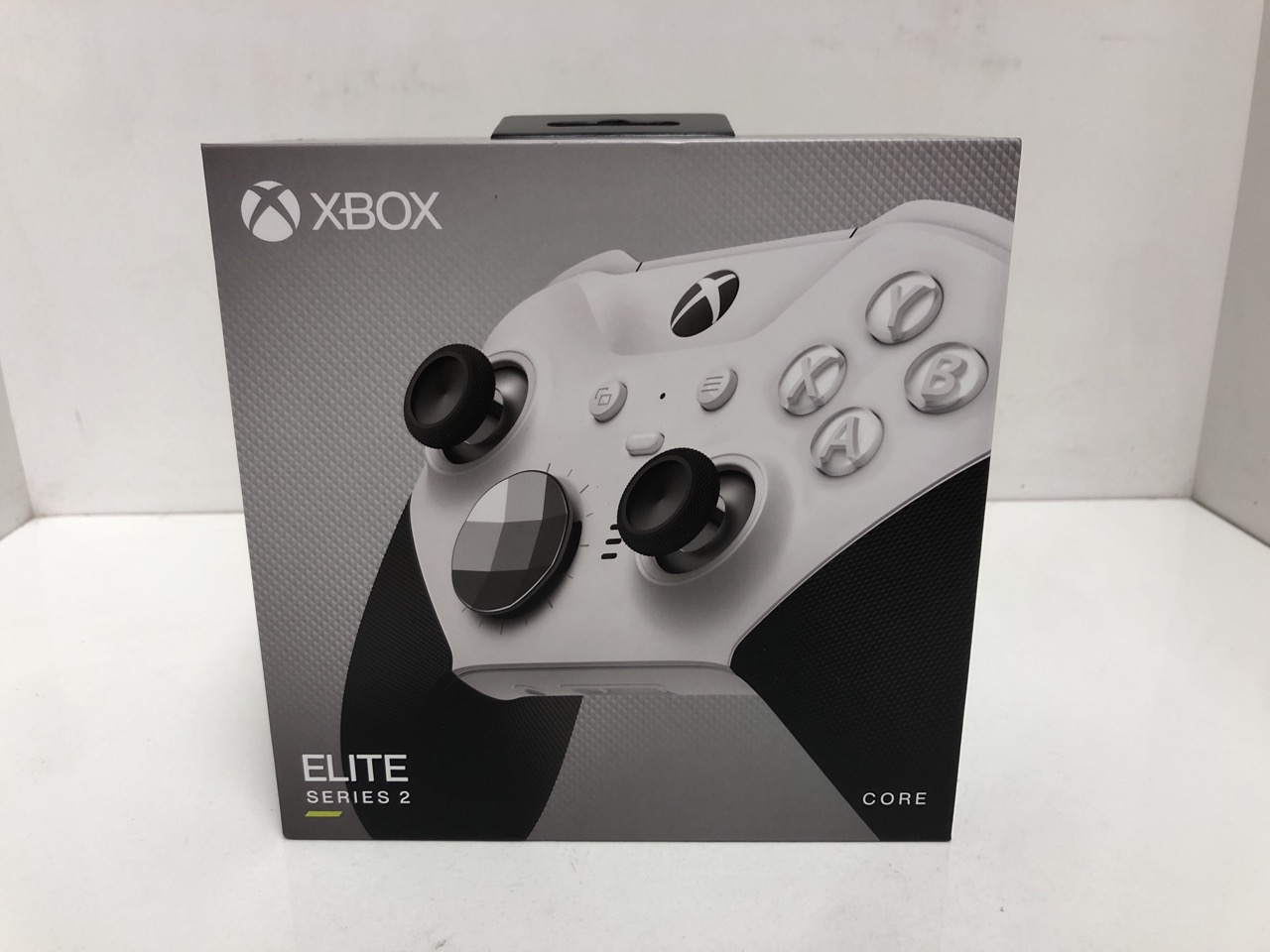 Lot 5  
            Edinburgh SR34 - Delivery Only 

                
XBOX ELITE BLUETOOTH WIRELESS CONTROLLER SERIES 2 - CORE EDITION (WHITE) FOR PC, ...