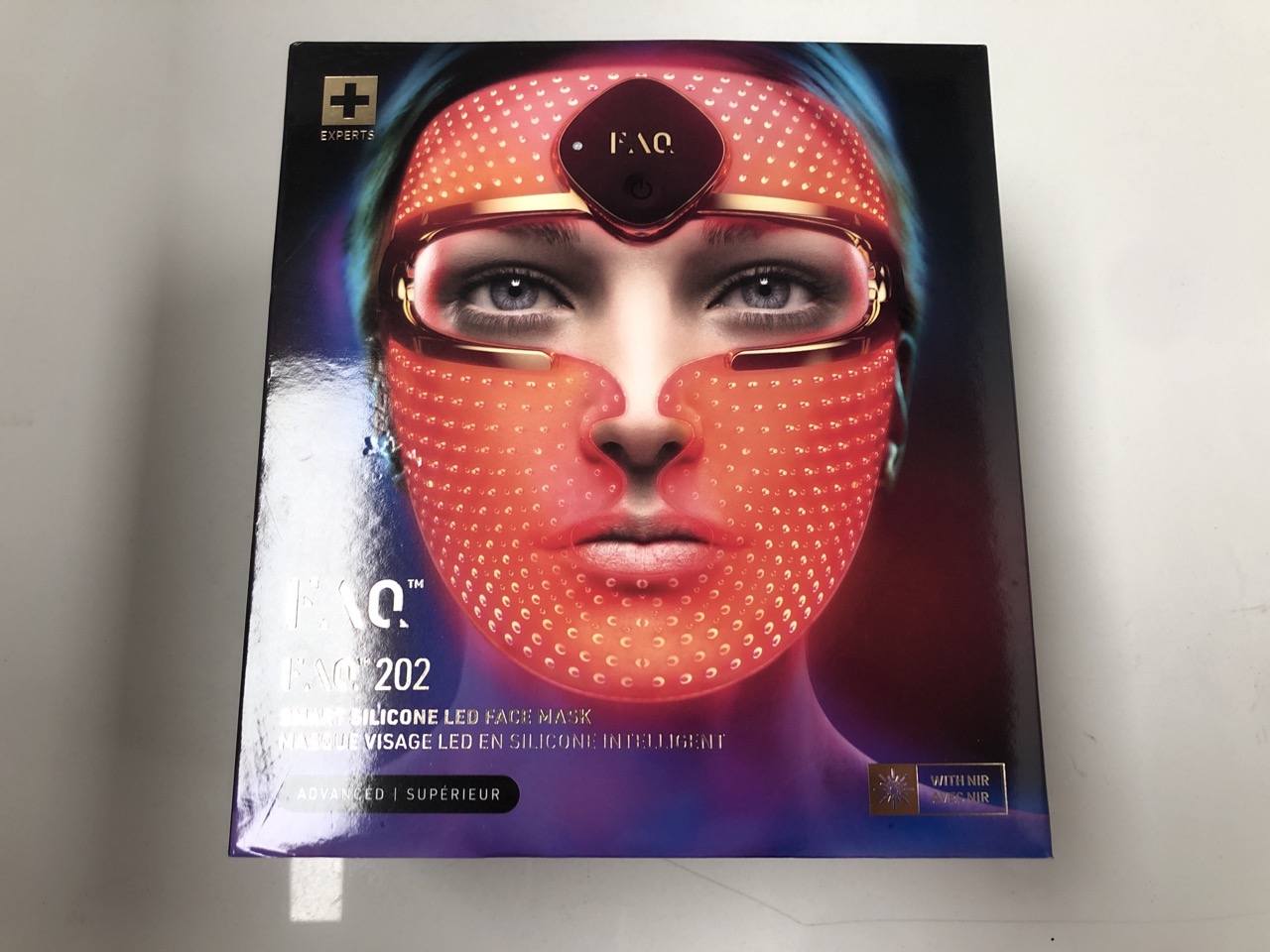 Lot 645  
            Edinburgh SR34 - Delivery Only 

                
FAQ 202 SMART ANTI AGING NIR + 7 LED FACE LIGHT MASK - RED LIGHT TREATMENT - FACE...