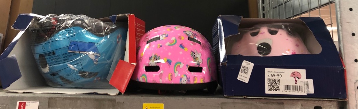 Lot 690  
            Edinburgh SR34 - Delivery Only 

                
QUANTITY OF SPORTS & EXERCISE ITEMS TO INCLUDE ABUS SMILEY 2.0 CHILDREN'S HELMET,...