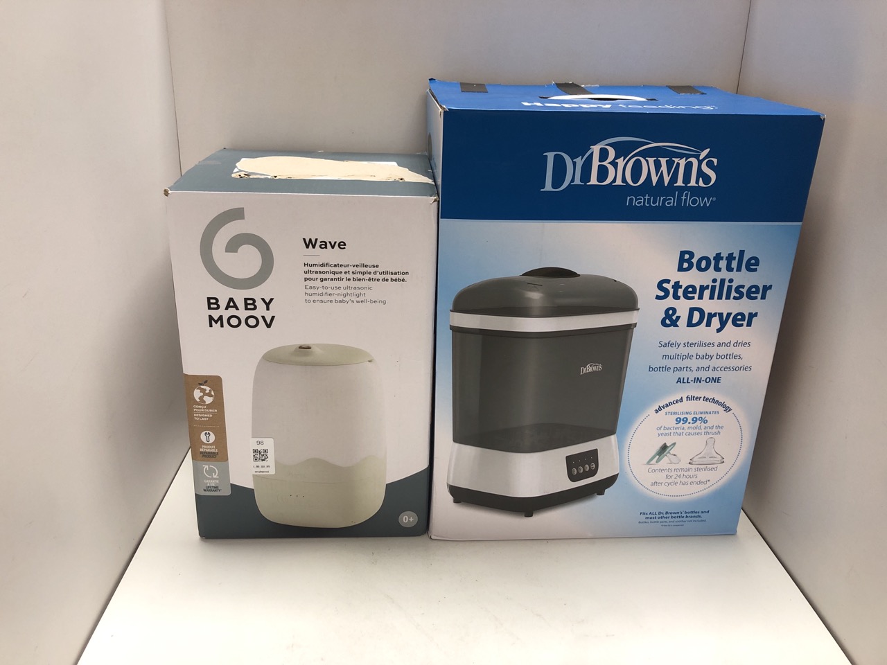 Lot 98  
            Edinburgh SR34 - Delivery Only 

                
DR. BROWN'S ALL-IN-ONE STERILISER AND DRYER FOR BABY BOTTLES, PARTS & OTHER NEWBO...
