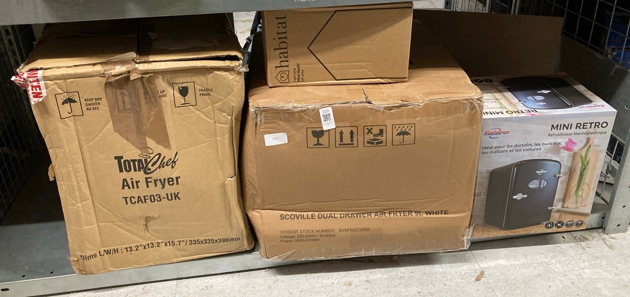 Lot 110  
            Edinburgh SR33 - Delivery Only 

                
QUANTITY OF KITCHEN & APPLIANCES ITEMS TO INCLUDE TOTAL CHEF 3.6L AIR FRYER SMALL...