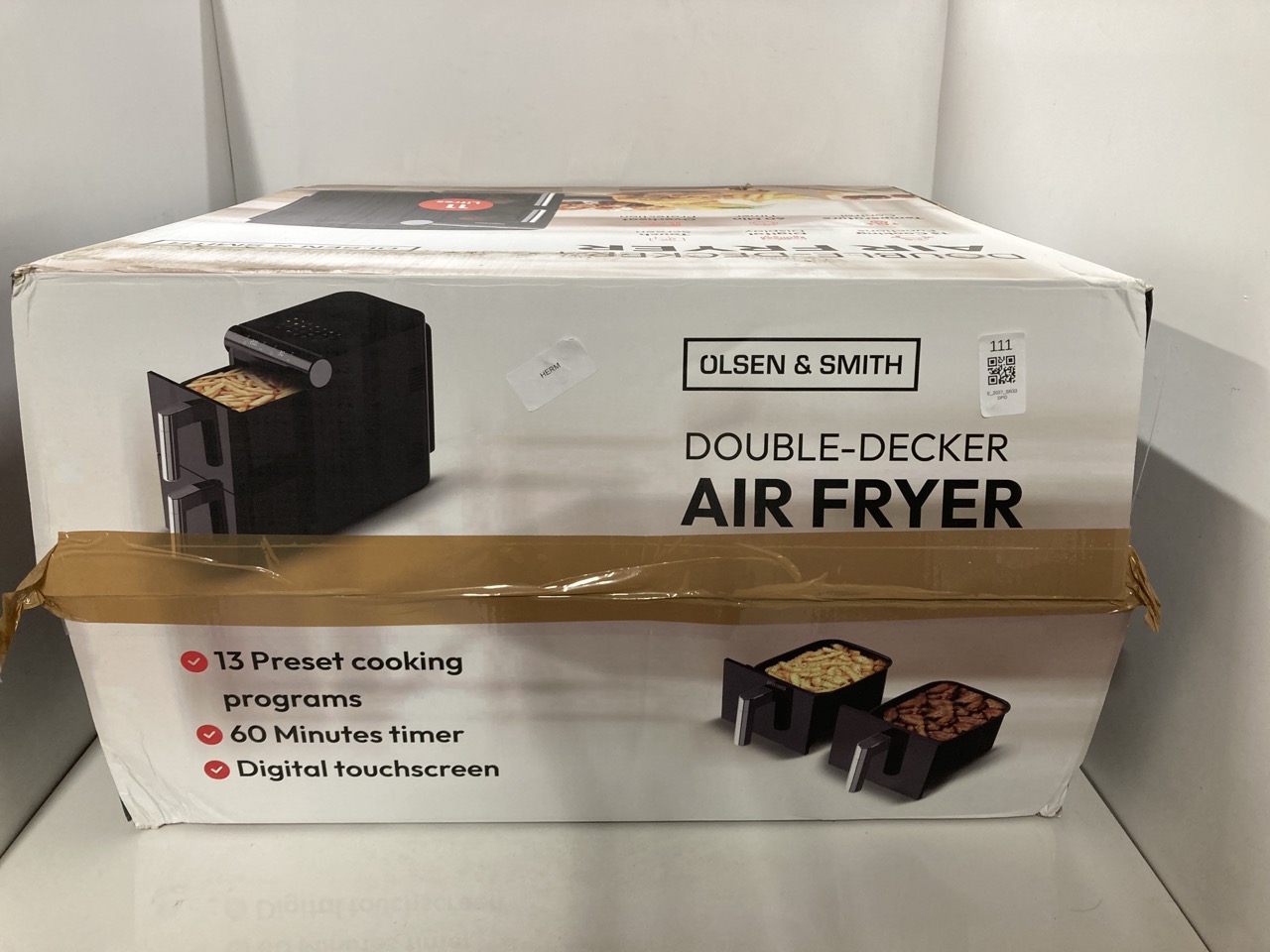 Lot 111  
            Edinburgh SR33 - Delivery Only 

                
OLSEN & SMITH 11L VERTICAL DUAL STACK AIR FRYER WITH TWO 5.5L BASKETS, COMPACT SP...